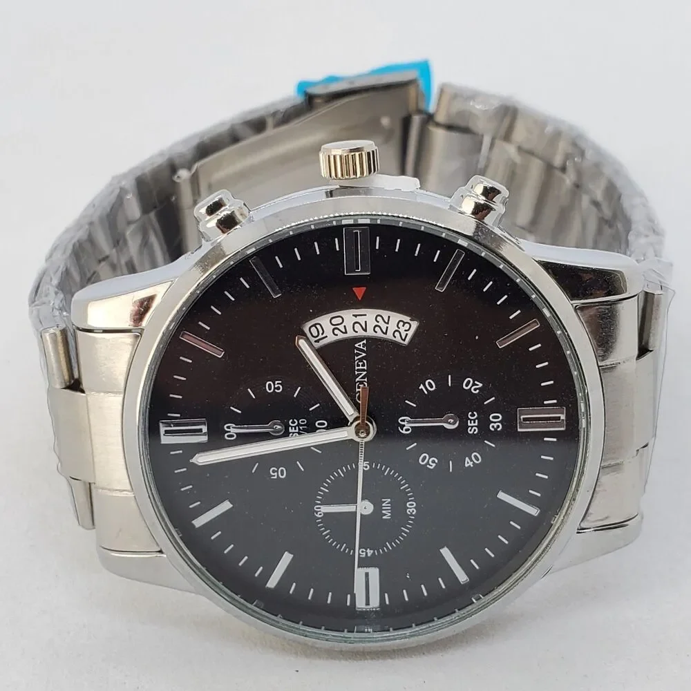Men's Watch‎ 42MM Black Dial Date Indicator Gray Bracelet Band 7